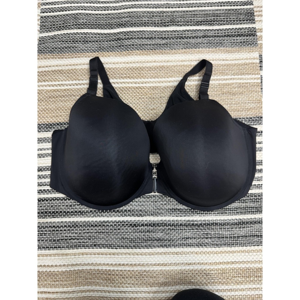 Torrid T-Shirt Bra Womens 44F Black Front Close Underwire Padded Seamless